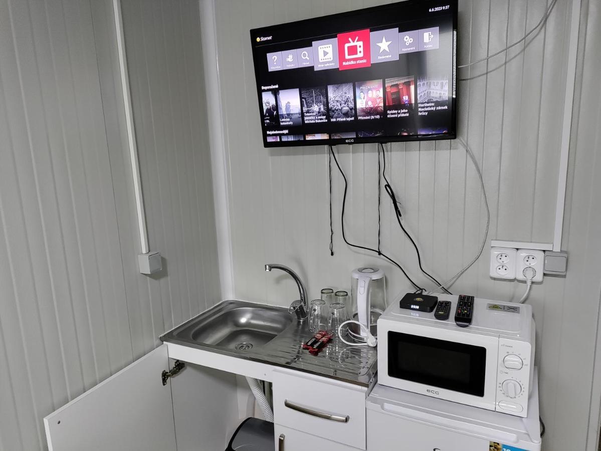 Ferienwohnung Domino Hluboká nad Vltavou Exterior foto